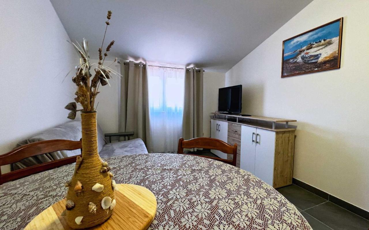 Plavi Val Apartments Tribunj  Bagian luar foto