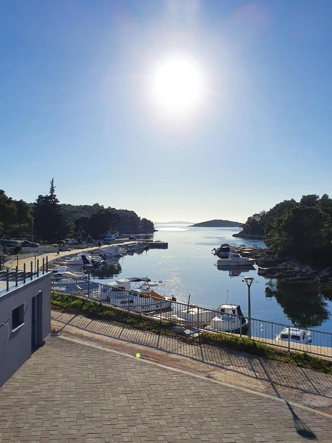 Plavi Val Apartments Tribunj  Bagian luar foto