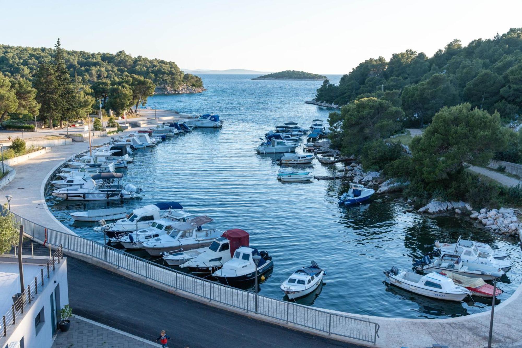 Plavi Val Apartments Tribunj  Bagian luar foto