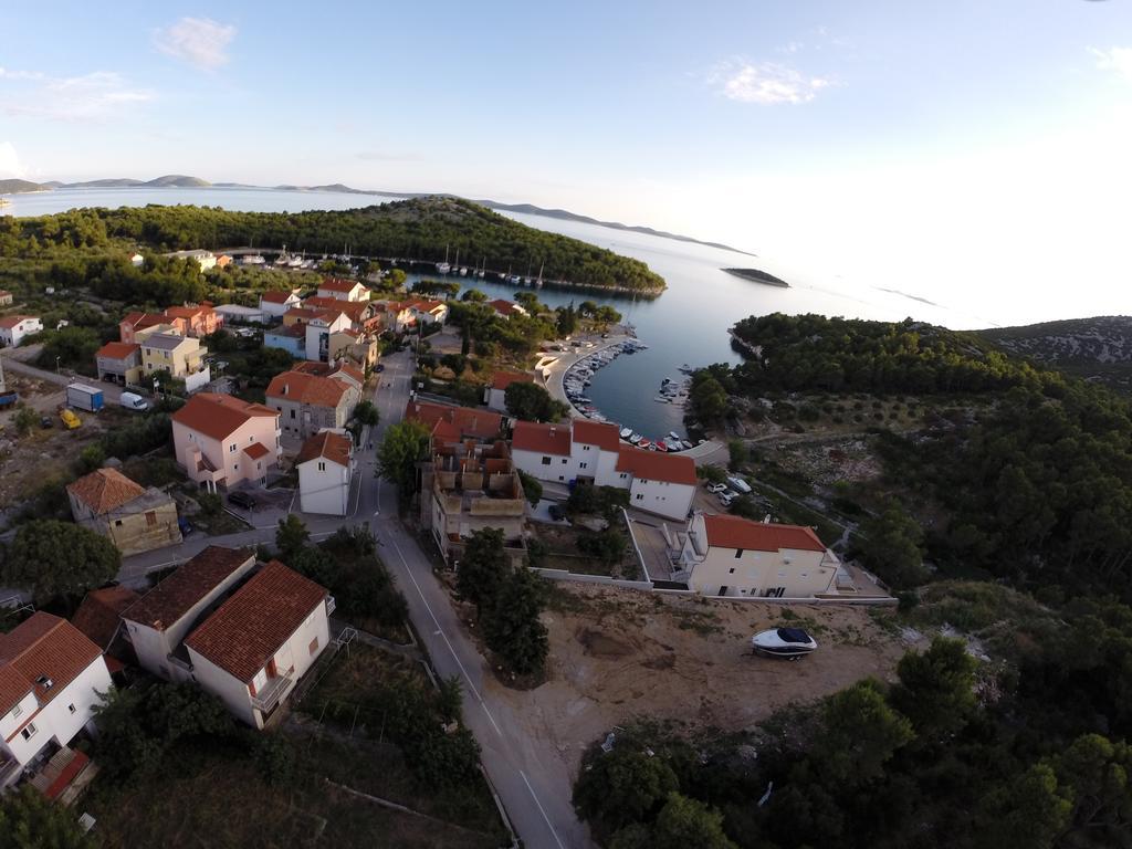 Plavi Val Apartments Tribunj  Bagian luar foto