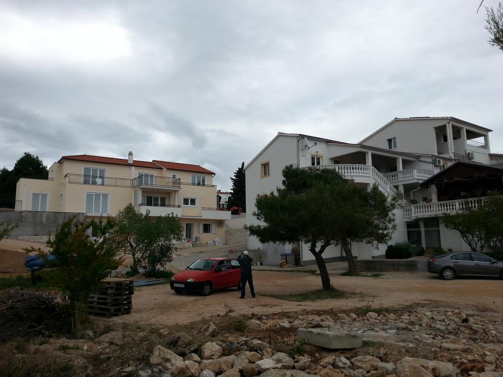 Plavi Val Apartments Tribunj  Bagian luar foto